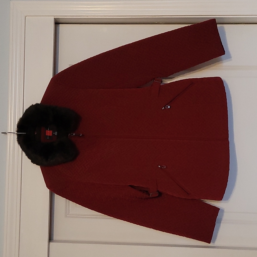 Gallery quilted coat size S